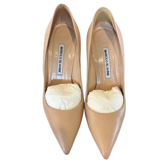 Manolo Blahnik Nude Heels - Picture 2 of 6